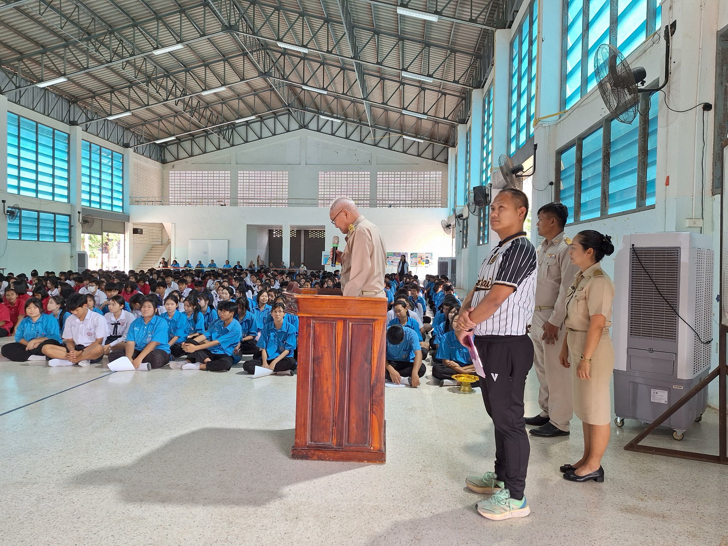 LINE_ALBUM_khorngkar serim srang thaksa xnamay ceriy phan_260818_13.jpg